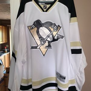 XXL Reebok Pittsburgh Penguins hockey jersey